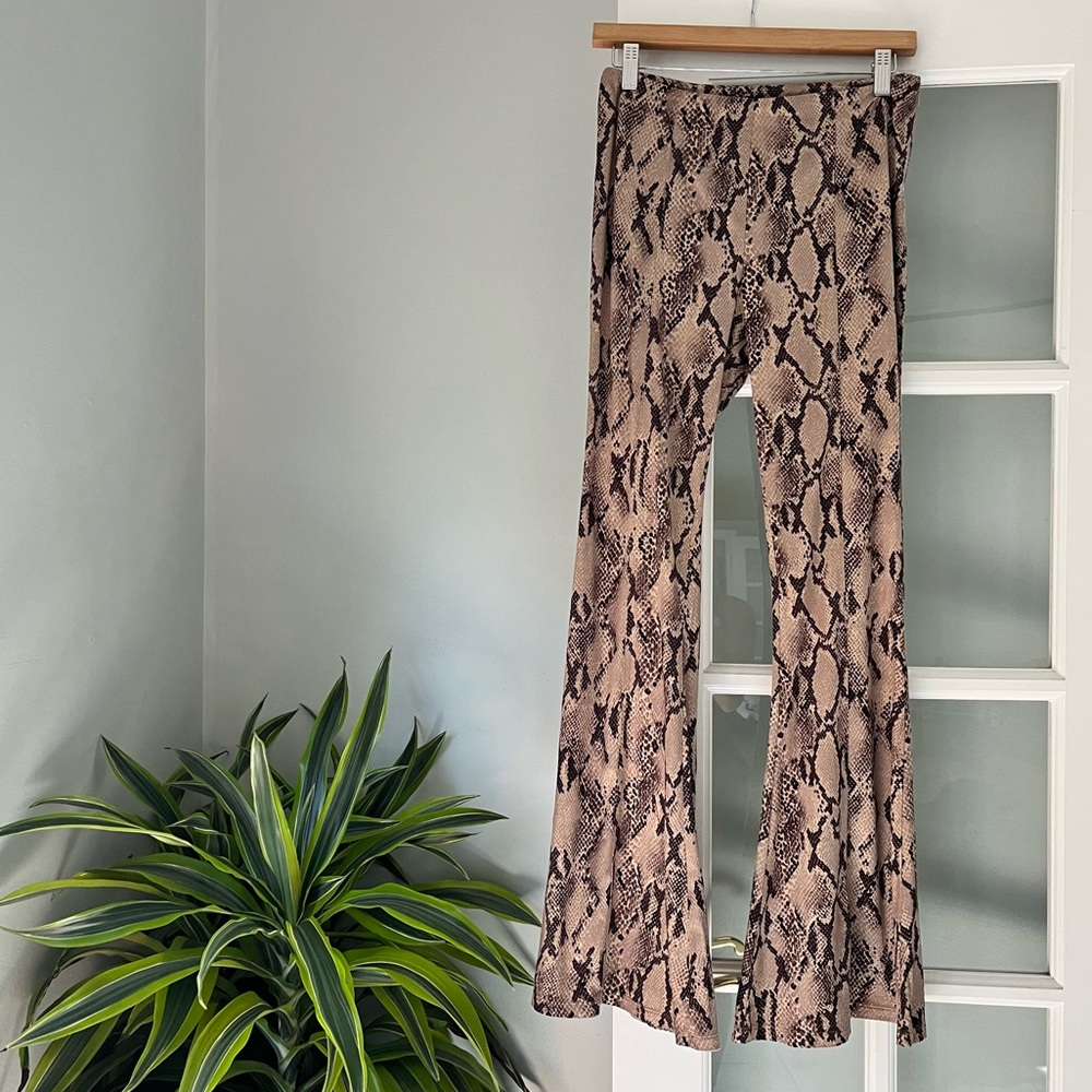 Love,Mar Polyester Snake Print pants